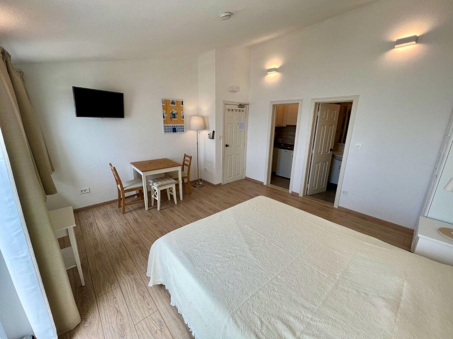 Apartments Via - 250 M From Sea 브렐라 외부 사진